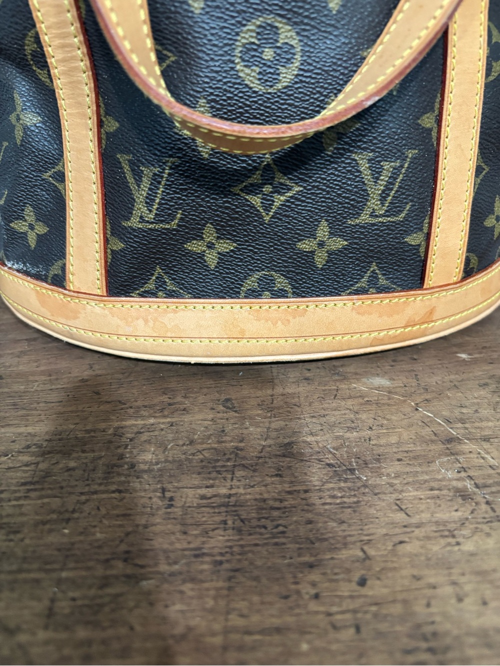Vintage Louis Vuitton Monogram Bucket bag with Vachetta Trim- PROJECT BAG!!! - Picture 4 of 13